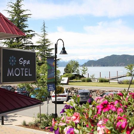 Harrison Spa Motel Harrison Hot Springs Exterior photo